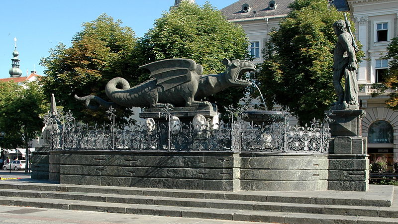 The Klagenfurt Lindwurm