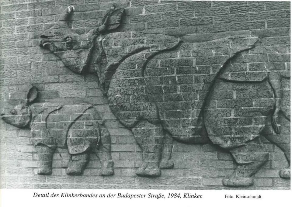 Berlin Zoo Relief