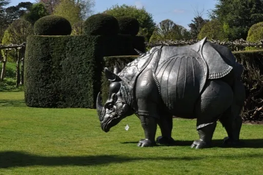 Sinclair sculpture