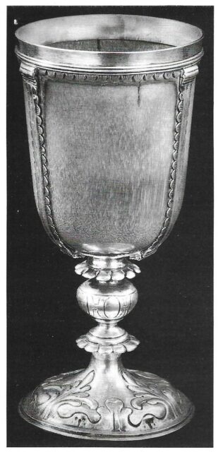 Rhino horn with English mount