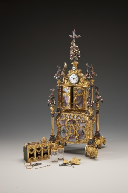 Cox 1772 Table Clock